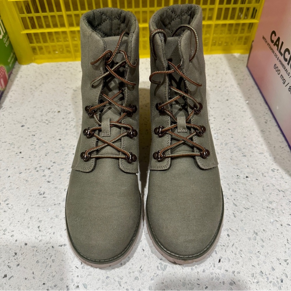 The North Face Boots (Coated Canvas)